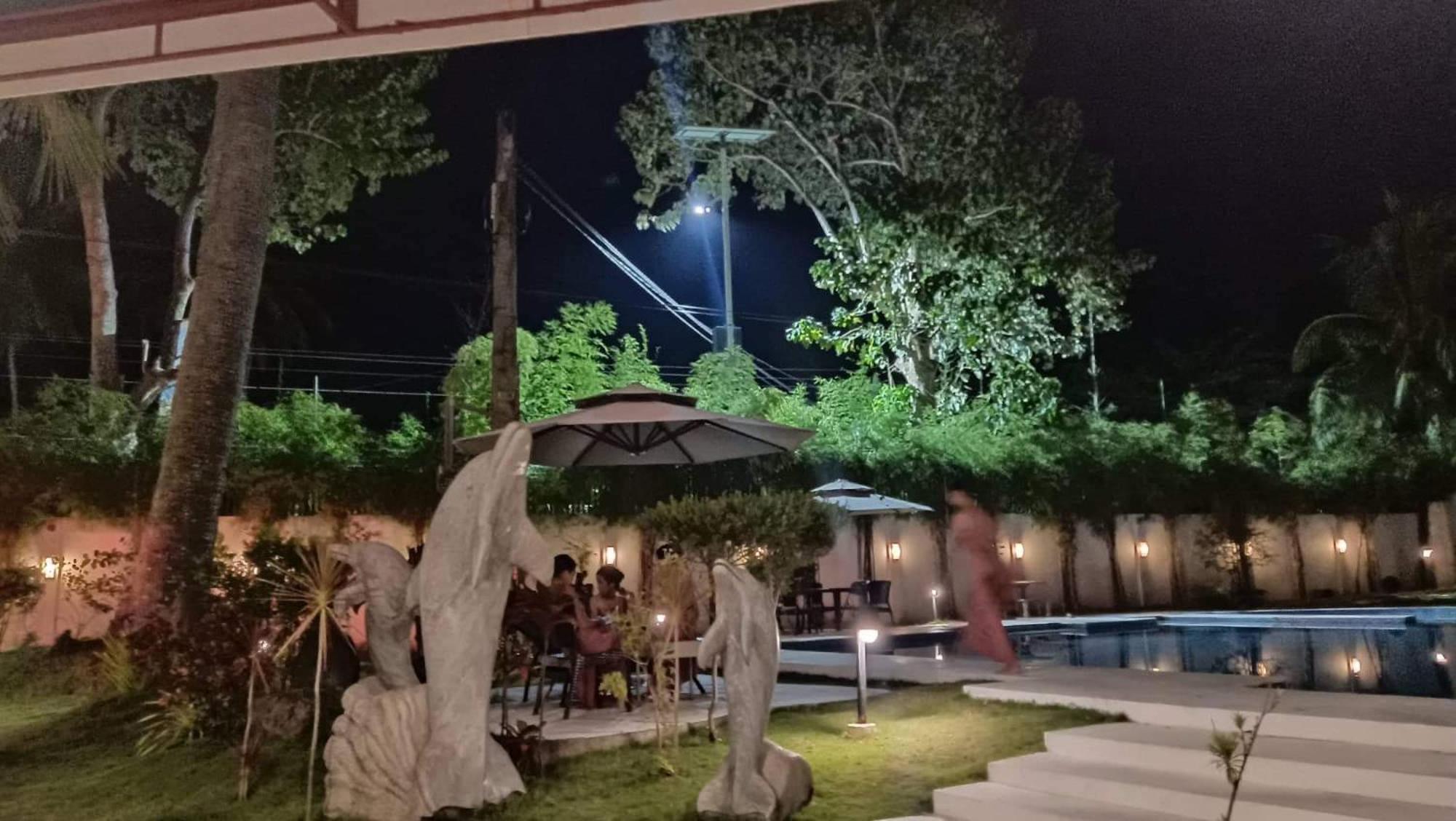 1888 Beach Resort Dumaguete City Екстериор снимка