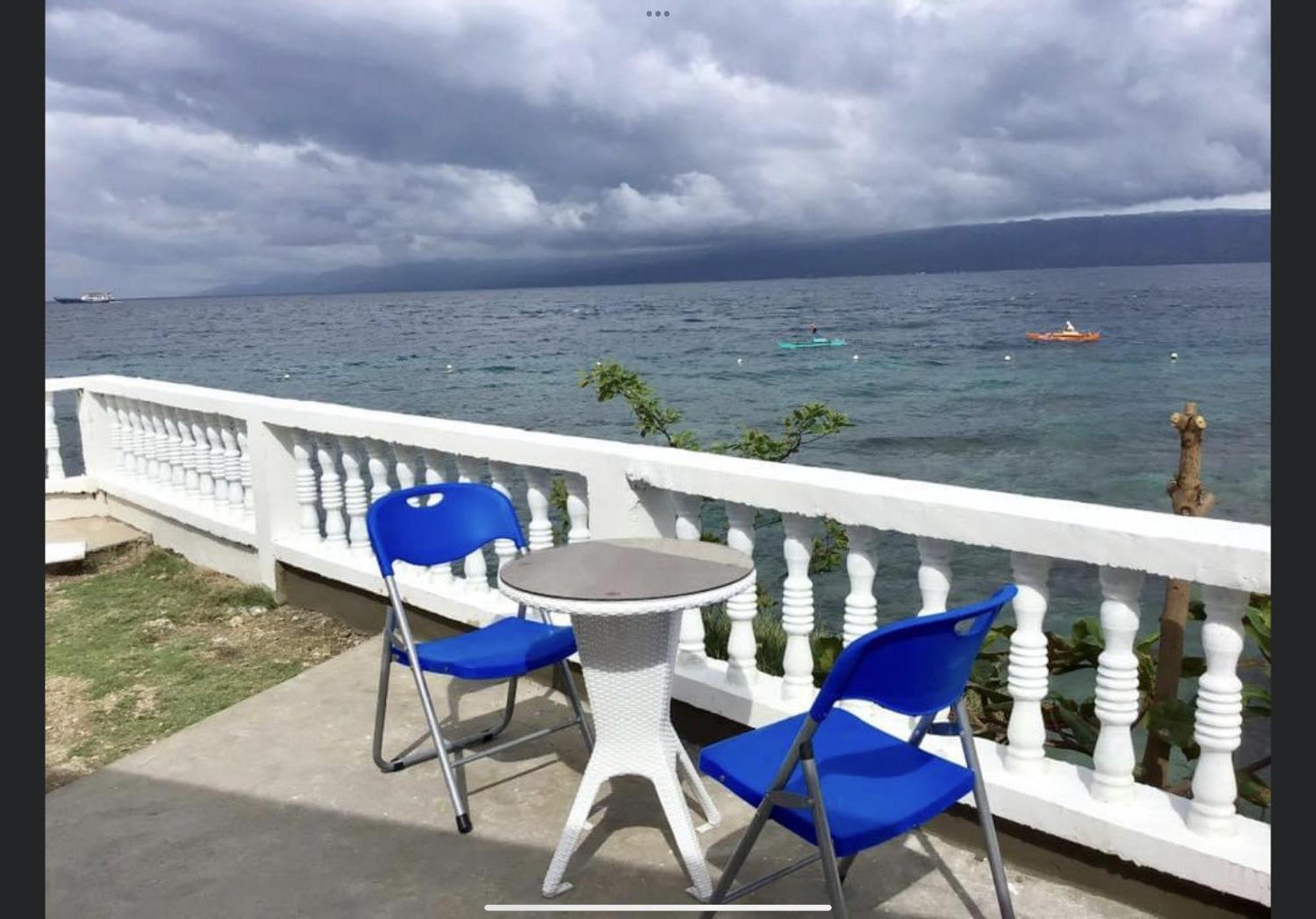 1888 Beach Resort Dumaguete City Екстериор снимка